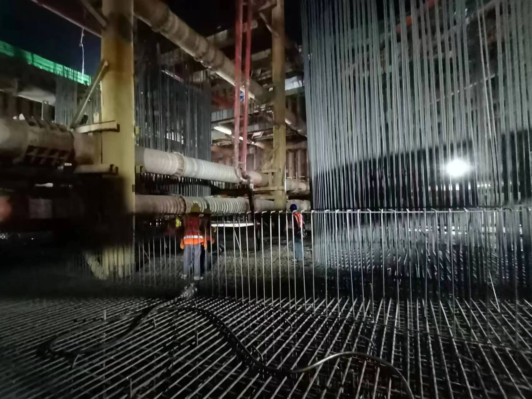 图片2.jpg 图片2.jpg